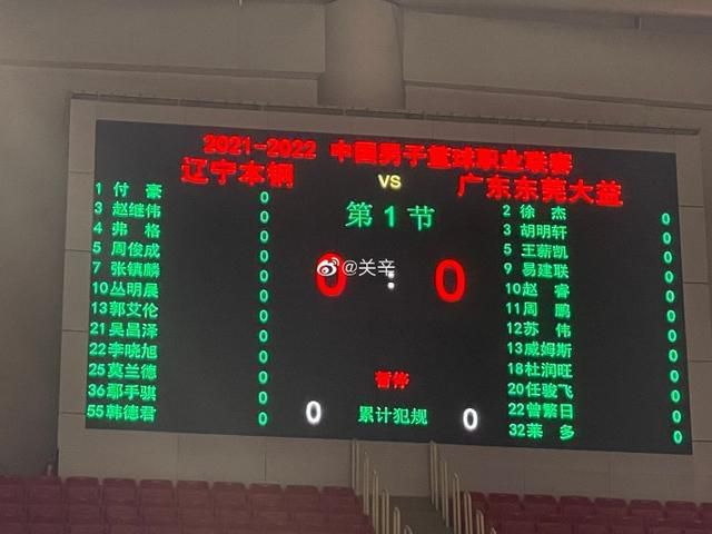 年夜概恰是他所酷爱的伯父之死，才终究刺激了彼得帕克，让他大白了一味的薄弱虚弱或遁藏，其实不能让这个世界真正平和平静下来。